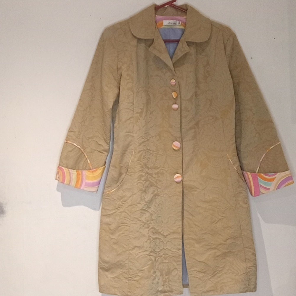 Ollie sang coat
